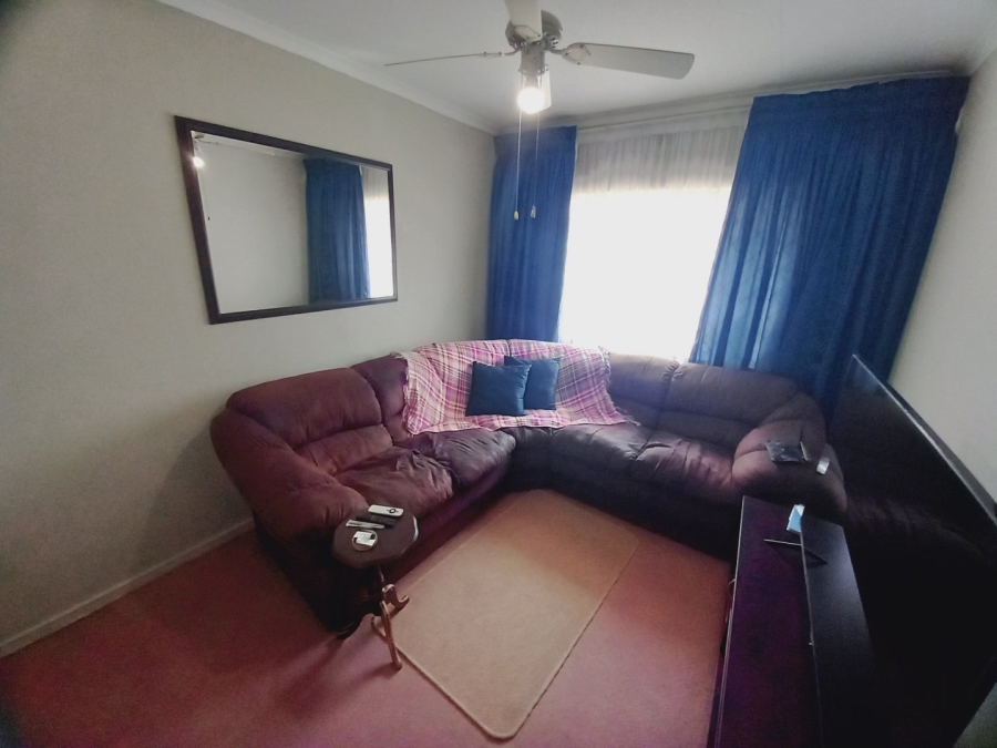 4 Bedroom Property for Sale in Roodia Free State